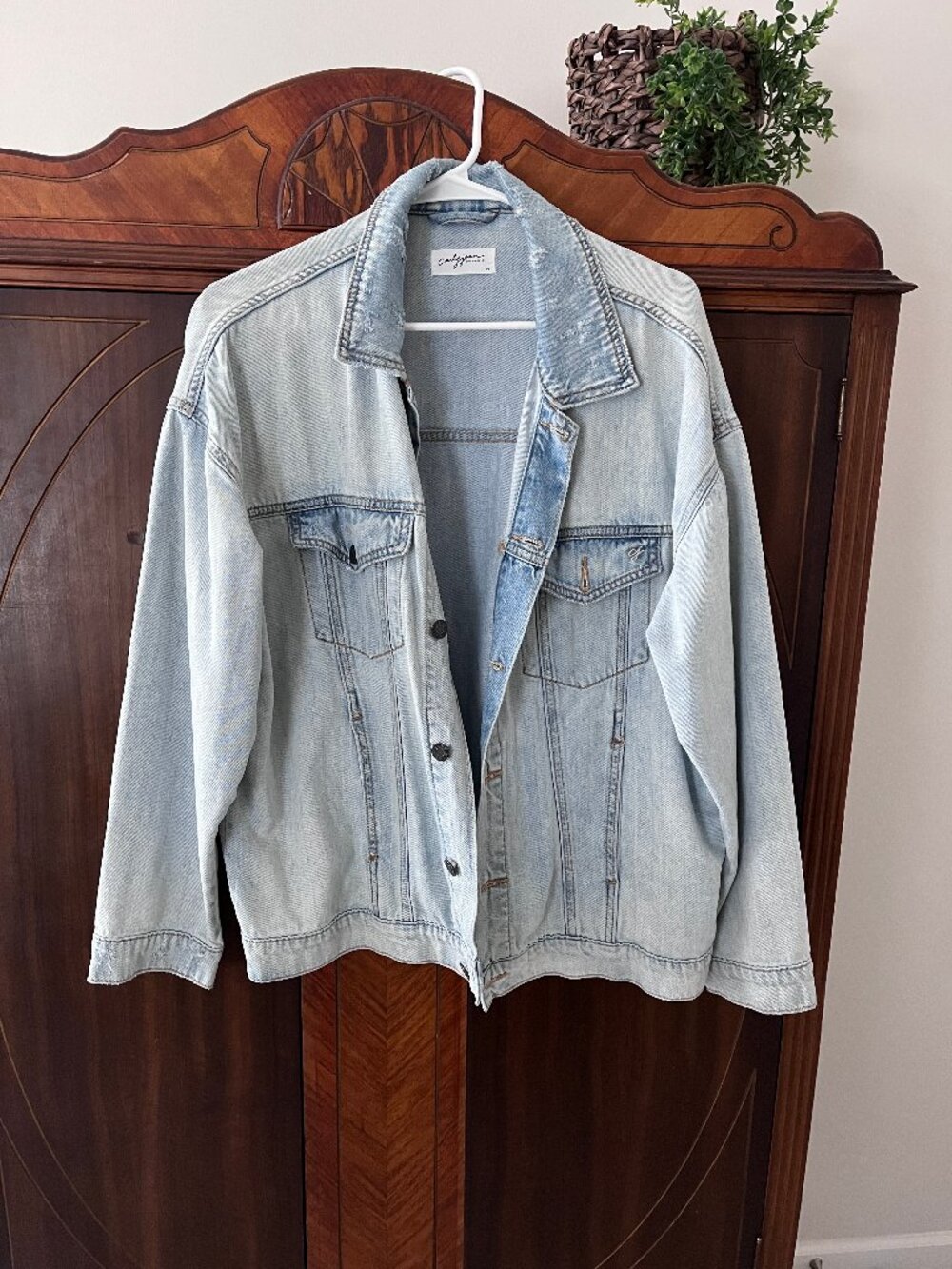 Jean Jacket - Picture 1 of 2